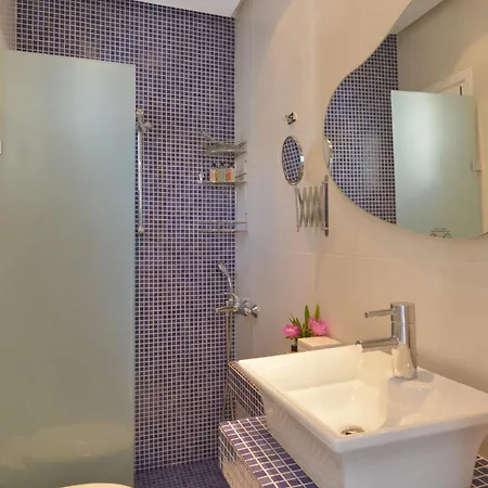 Miles Away Sifnos - Beachfront House 別荘 *