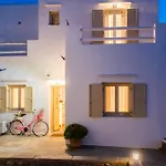 Miles Away Sifnos - Beachfront House Semesterbostad *