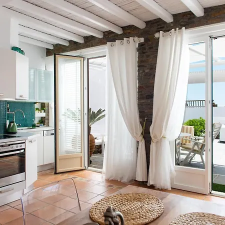 Miles Away Sifnos - Beachfront House * Platis Gialos (Sifnos)