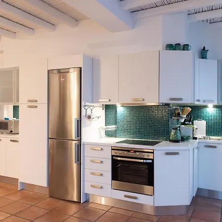 Miles Away Sifnos - Beachfront House * Platis Gialos (Sifnos)