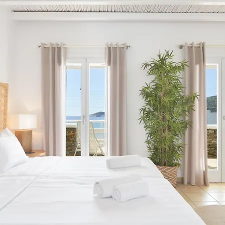 Miles Away Sifnos - Beachfront House *